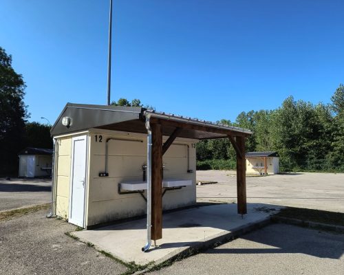 sagav_aire_accueil_saint_jean_soudain_bloc_sanitaire